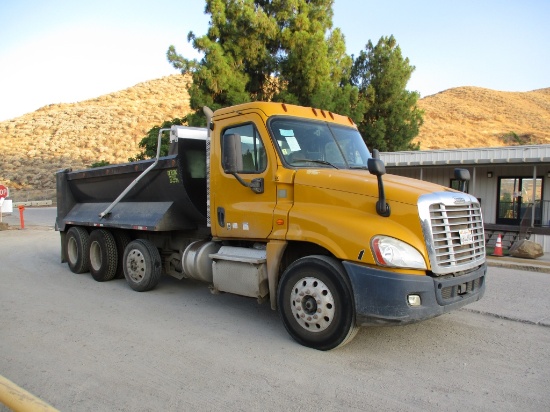 2014 Freightliner Cascadia Super-10 Dump Truck,