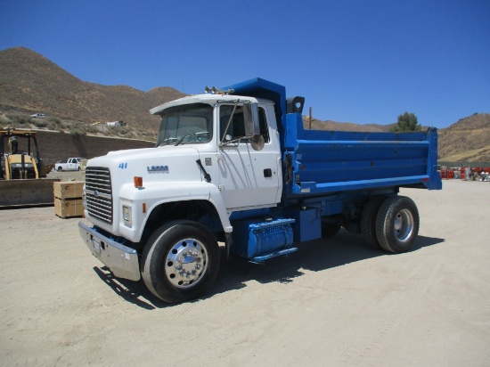 1995 Ford L8000 S/A Dump Truck,