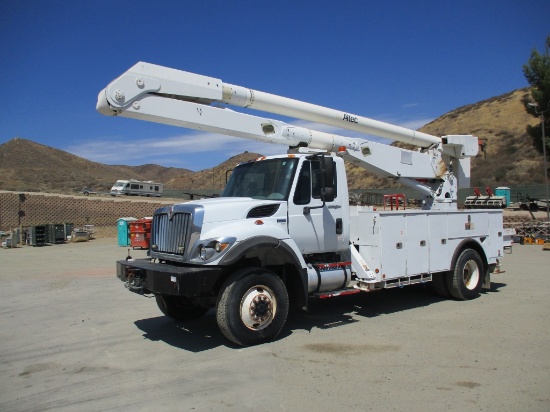 2012 International Workstar S/A Bucket Truck,