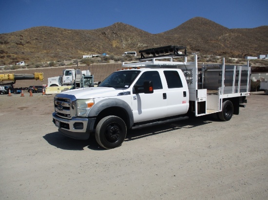 2015 Ford F550 XLT SD Crew-Cab S/A Flatbed Truck,
