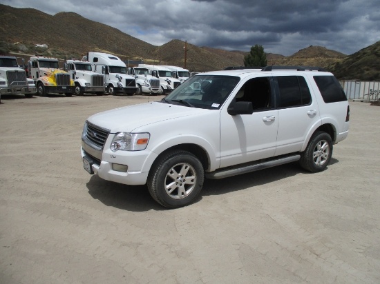 2010 Ford Explorer XLT SUV,
