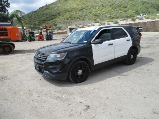 2016 Ford Explorer SUV,