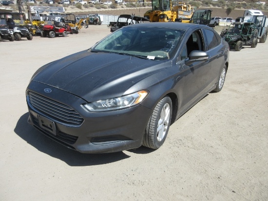 2016 Ford Fusion SE Sedan,
