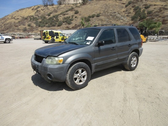 2005 Ford Escape XLT SUV,