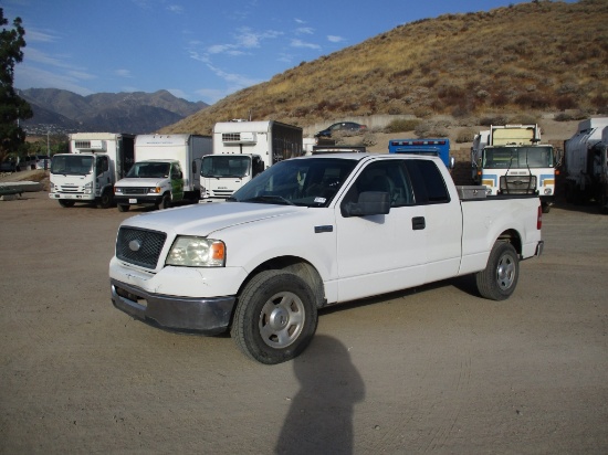 2006 Ford F150 XLT Extended-Cab Pickup Truck,