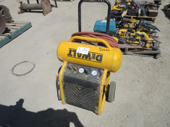 Dewalt D55146 4.5 Gallon Electric Air Compressor,