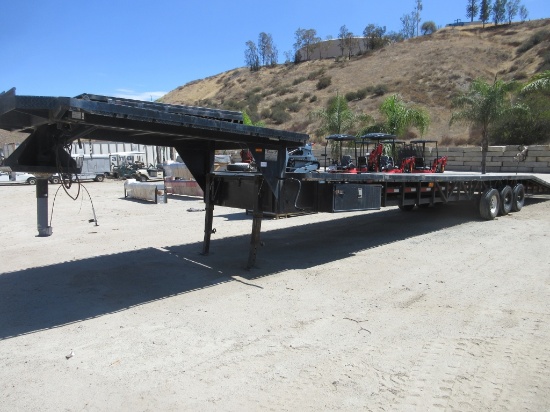 1997 Transport 3-Axle Gooseneck Car Haul Trailer,