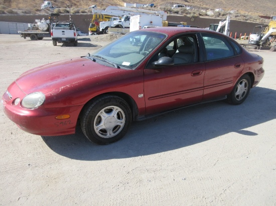 1998 Ford Taurus SE Sedan,