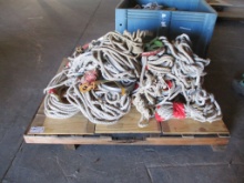 Lot Of Misc Lifting Rope & Pulley