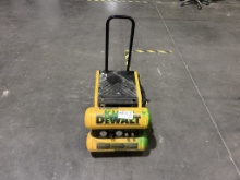 Dewalt D55154 4-Gallon Portable Air Compressor,