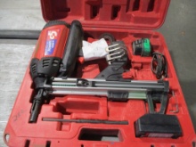 Lot Of Powers Trak-It C5 Fastener Gun