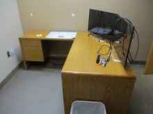 Lot Of Office Desk & Hutch,