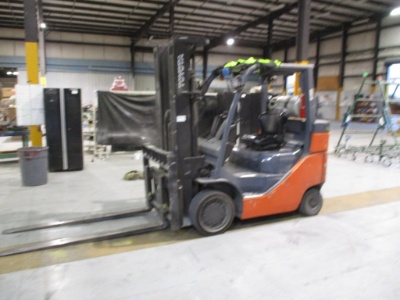 Toyota 8FGC35U-BCS Warehouse Forklift,