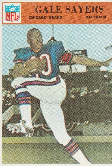 GALE SAYERS 1966 PHILADELPHIA ROOKIE CARD #38