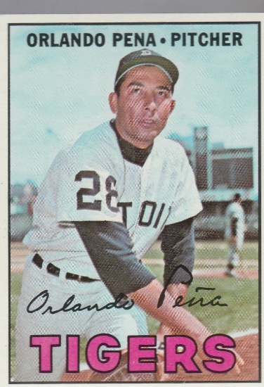 ORLANDO PENA 1967 TOPPS CARD #449