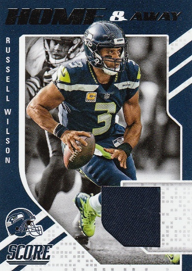 RUSSELL WILSON 2018 SCORE HOME AND AWAY JERSEY CARD