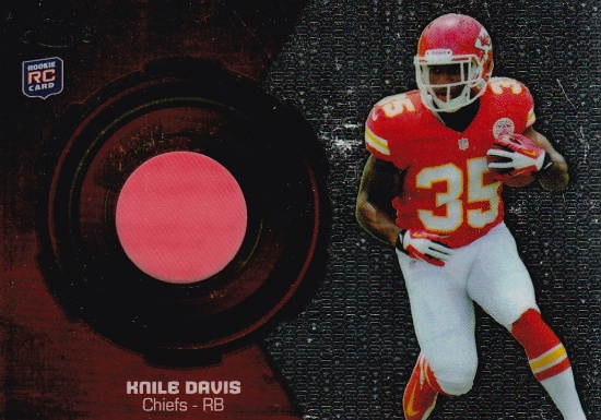 KNILE DAVIS 2013 TOPPS CHROME JERSEY CARD