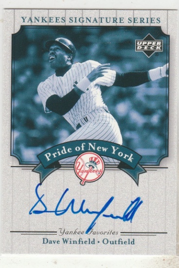 DAVE WINFIELD 2003 UD YANKEE SIGNATURE SERIES AUTOGRAPH CARD
