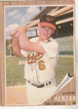 WHITEY HERZOG 1962 TOPPS CARD #513