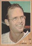 LEE WALLS 1962 TOPPS CARD #129