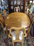 Thomasville Dining Table and Chair set in good cond - 6 chairs & 2 leaves - $529 tag