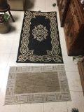 Set of two rugs - rush indoor outdoor Black and Tan rug + small beige rug