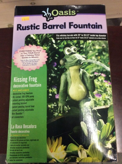 Kissing frog rustic barrel fountain w/ pump, N.I.B.