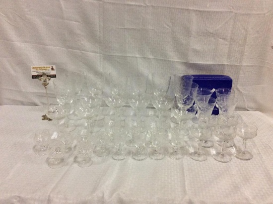 Collection of 37 Crystal cocktail, wine and water glasses incl. 6 made by Borisov crystal in box