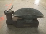 Large cast iron Howe scale co. produce scale model 8320