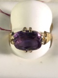 14K yellow gold and huge amethyst ring size 7.5 @ 3.5 grams