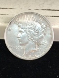 Brilliant 1922 silver peace dollar