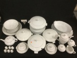 174 pc Rosenthal white velvet fine dining china service incl. plates, tea set, tureens + see desc