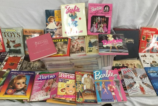 Huge collection of doll collecting books & mags incl. Mattel Barbie, Elvis paperdolls, MJ Hummel +