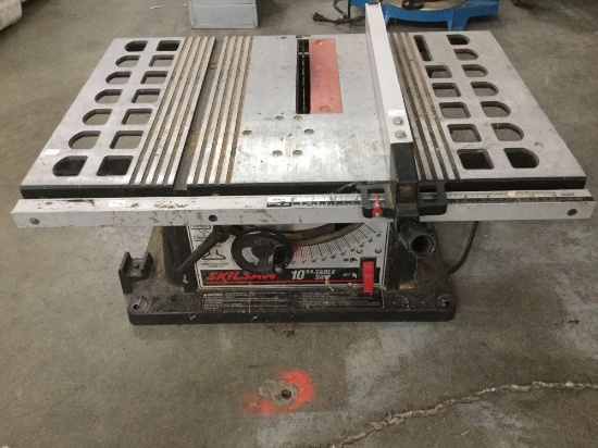 Skillsaw 10" table saw - tested and working