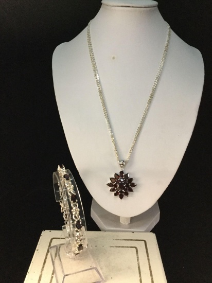 Beautiful multi-strand sterling silver necklace & pendant w/ matching bracelet