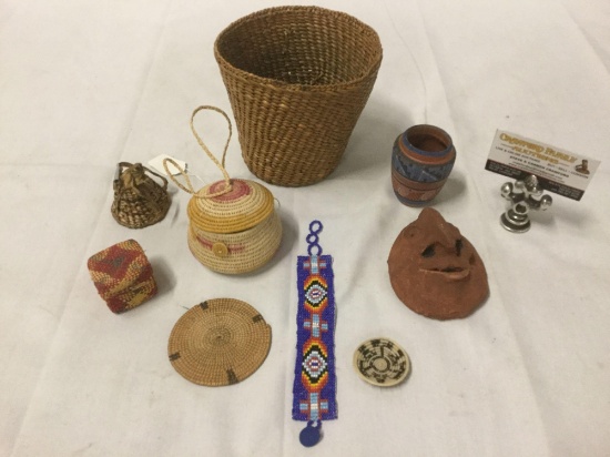 Native American pottery and collectibles collection incl. baskets, painted clay vase, etc