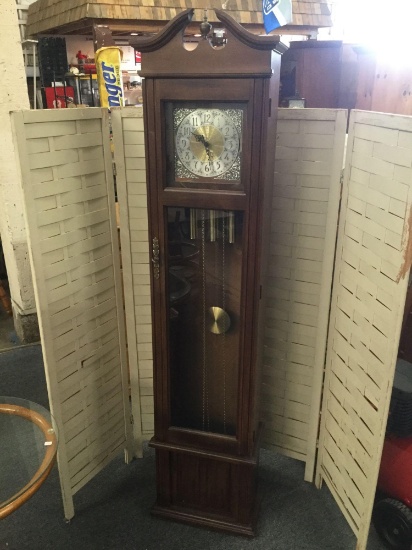 Lovely modern LeGant grandfather clock in good working cond