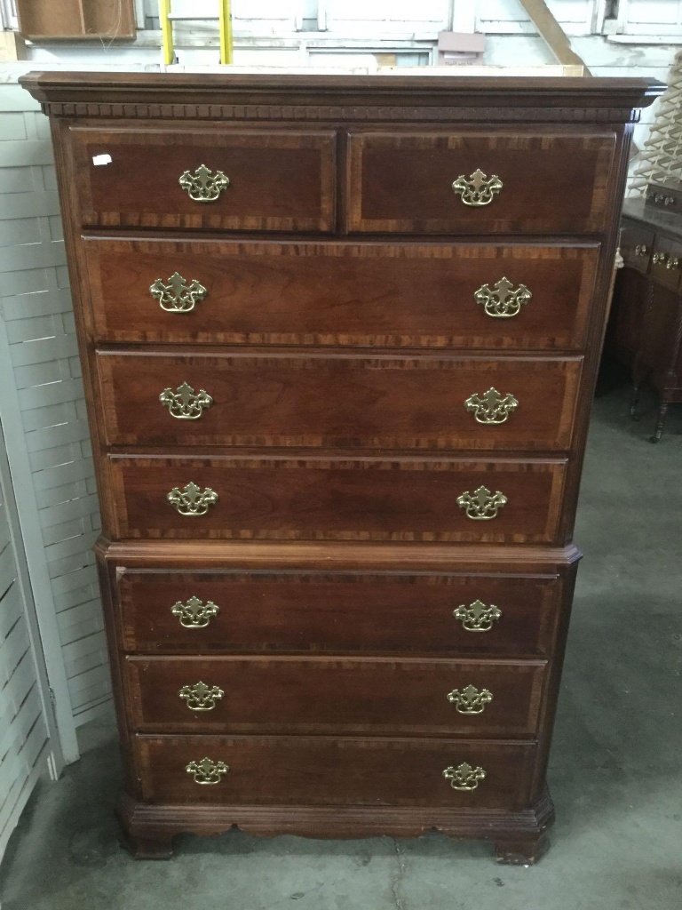 8 drawer tallboy