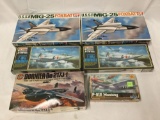 6x model kits 1/72 scale - 2x Idea USSR Foxbat, 2x Hasegawa Starfighter, AirFix Dornier and more