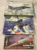 3x military plastic model kits, 1/48 scale: Hasegawa F-4B/N Phantom II Midway Bicentennial + more