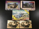 5x military plastic model kits, 1/72 scale; 2x (SEALED and opened) Heller VAB 4x4, SEALED M3A2 ODS