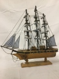 Wood model ship, cutty sark, 15 inches tall