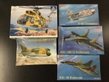 5x military plastic model kits, 1/72 scale; Italeri MIL MI-8 /MI-17 HIP helicopter, SEALED Eastern