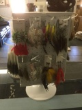 Approx. 100 pairs of fashion earrings, comes with display rack