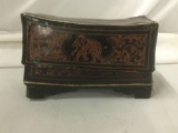 Antique lacquer ware footed dresser box with decorative Elephant design