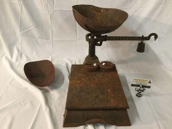 Antique metal produce balance scale w/ 2 bowls and some weights - as is