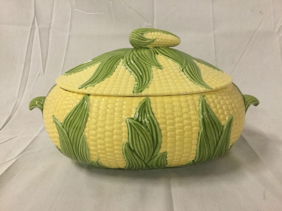 Shawnee-Style Corn Bowl with Lid, 6 x 11 inches