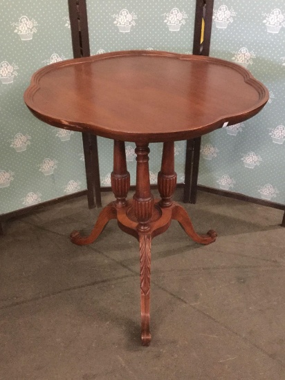 Antique mahogany deco pie-crust side table with 3 column base