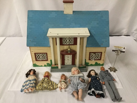 Vintage doll house with 6 vintage dolls includes Mattel Ken doll