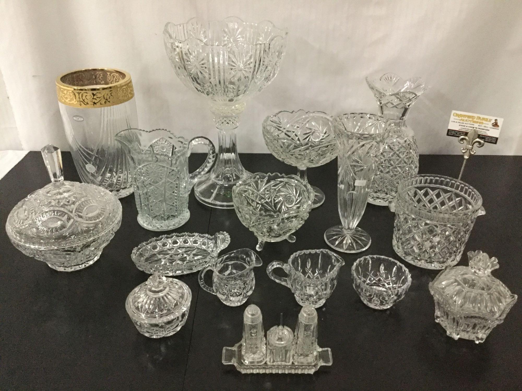 19 Pc Collection Of Crystal Decor Pineapple Vase Ice Bucket